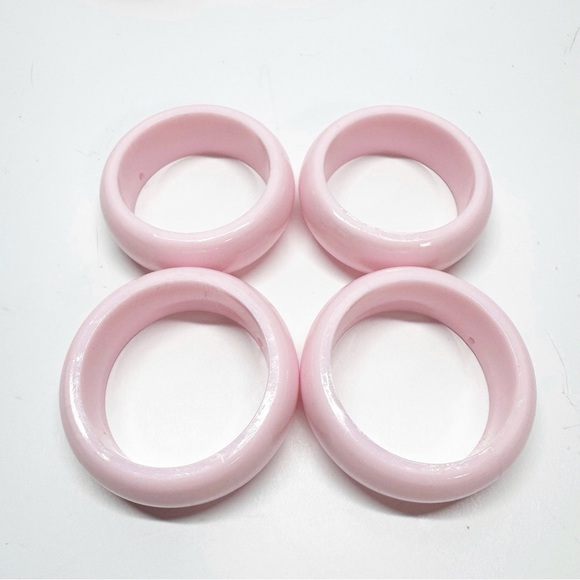 Vintage Wood and Plastic Pink Napkin Rings Set of 10 - Picture 8 of 8